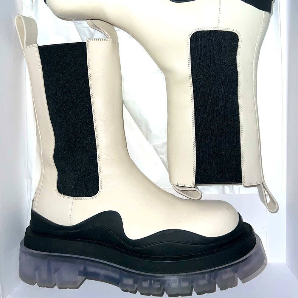 Bottega Veneta Tire Boots